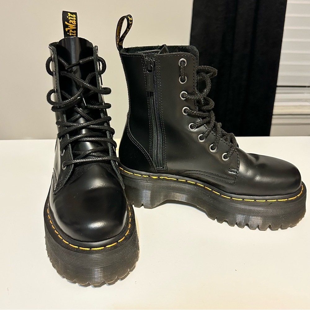 Dr. Marten Jadon Platform Boots